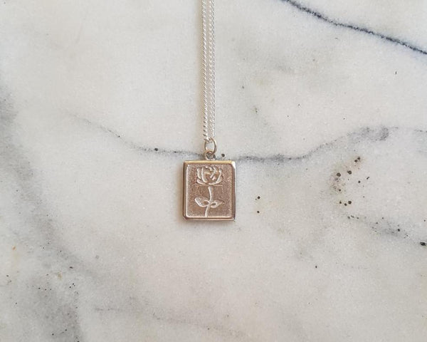 Mon Amour Chain